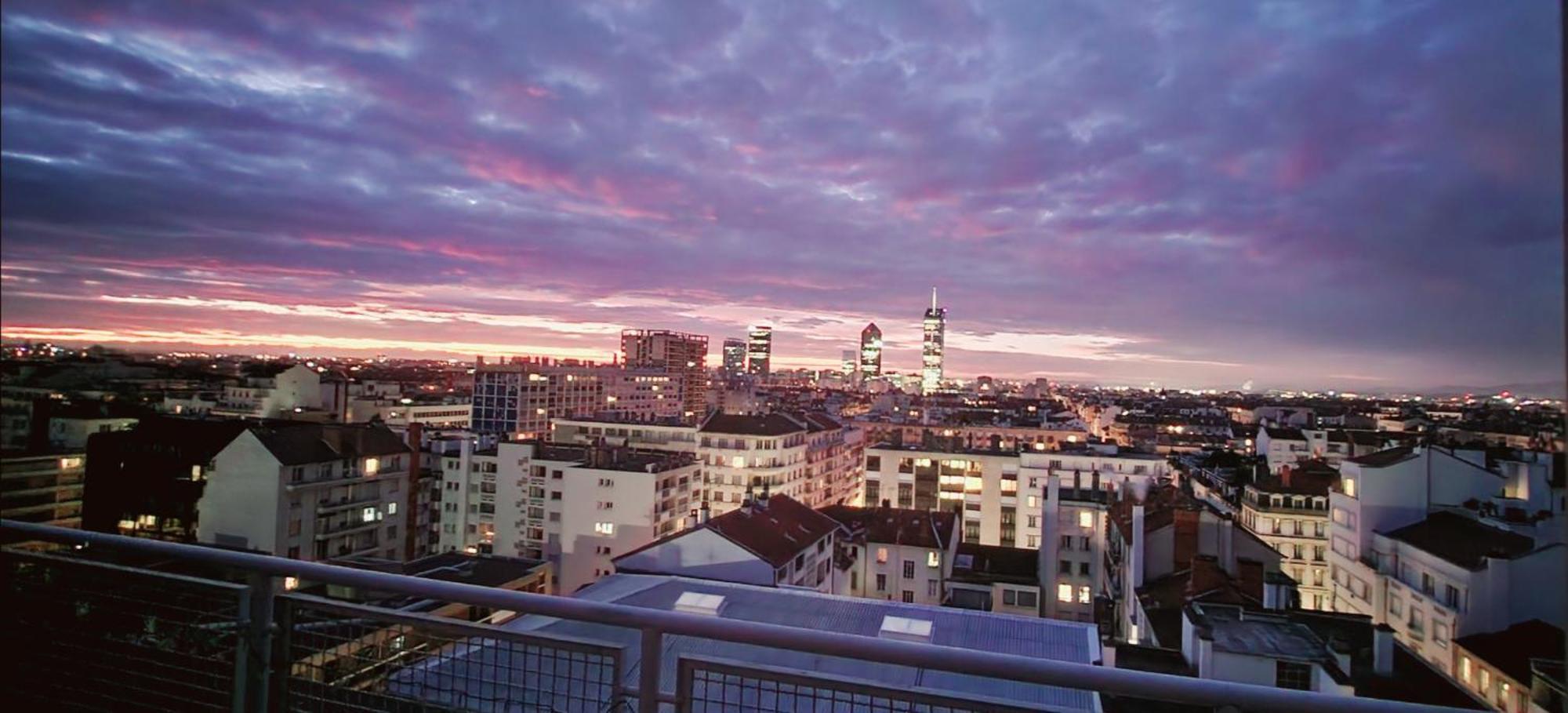 Апартаменты Plein Sud Terrasse Panoramique Climatisation Garage Netflix Лион Экстерьер фото